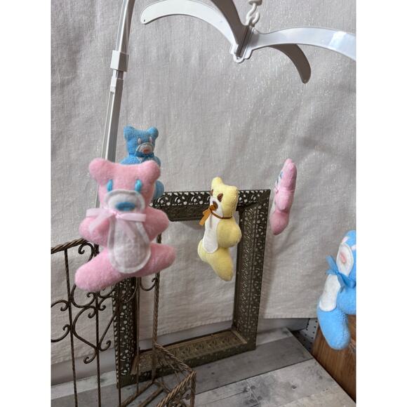 Vintage Baby Mobile Pastel Bears Nostalgic, Musical, Wind up - Picture 7 of 7